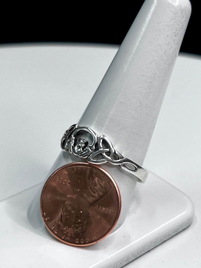 Claddagh Crown Ring - Sterling Silver Traditional Band Jewelry side view
