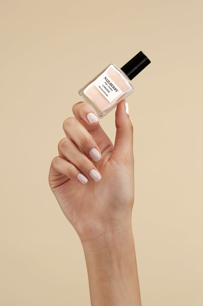 Almond Nail Lacquer
