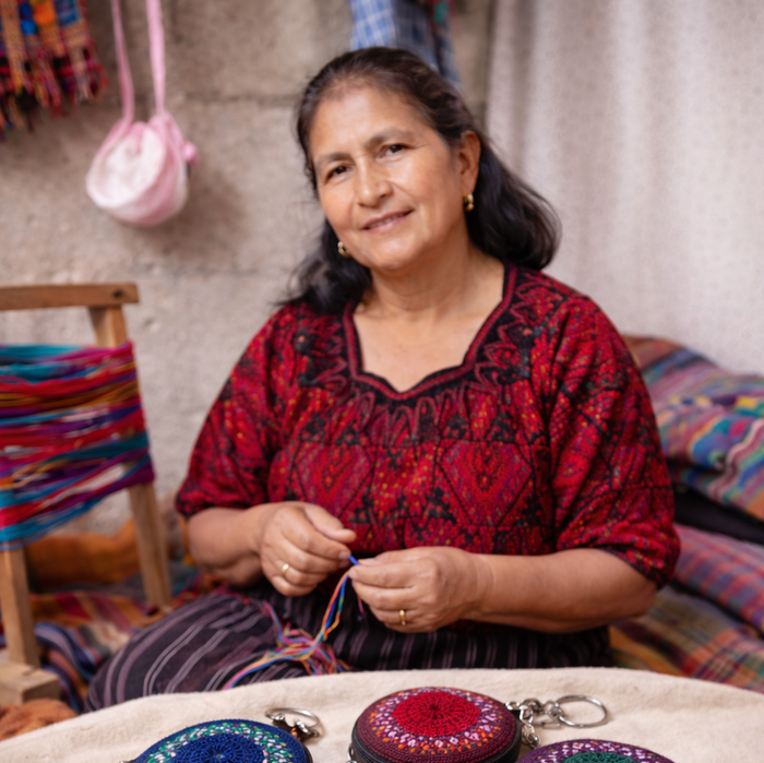Earbud | Airpod Case Round Crochet Coin Purse | Keychain - Guatemala