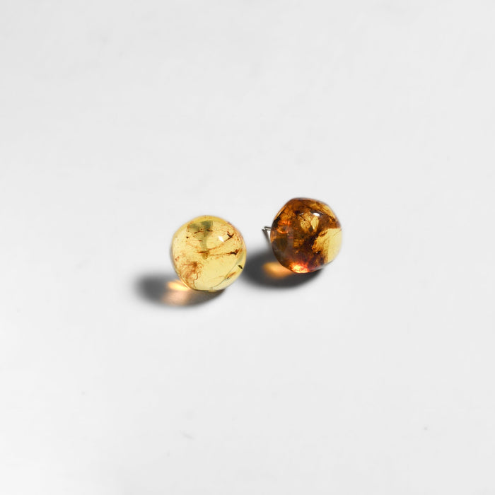 Erika Amber Stud Round Earrings Natural Resin Energetic - Mexico