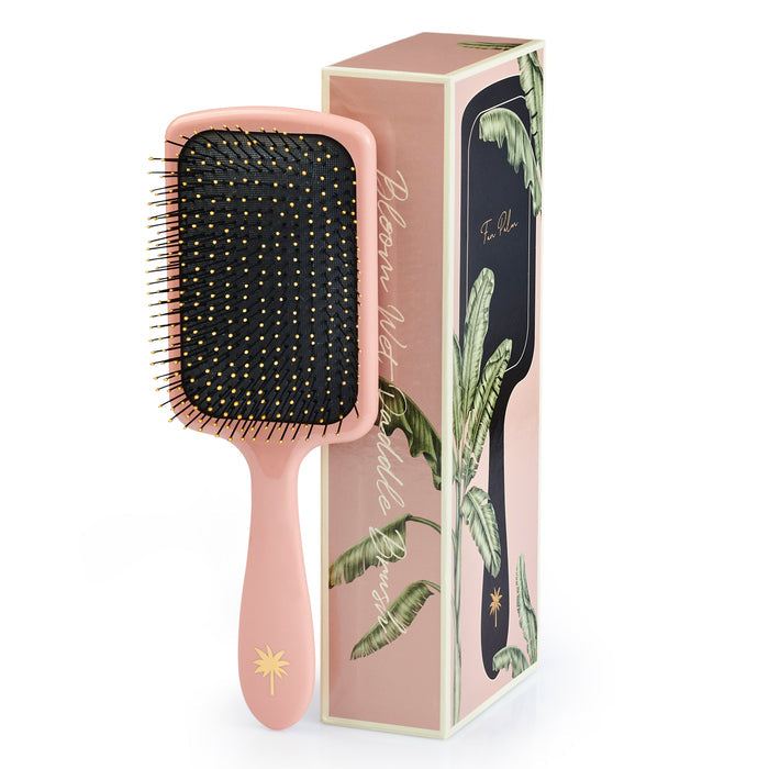 Fan Palm Bloom Wet Paddle Brush bij Care For Hair