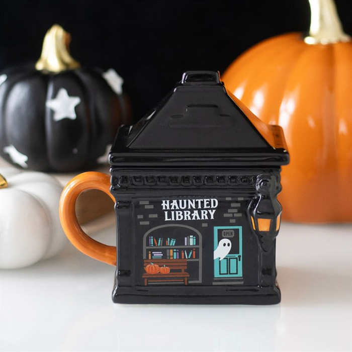 Haunted Library Lidded Mug 🇬🇧