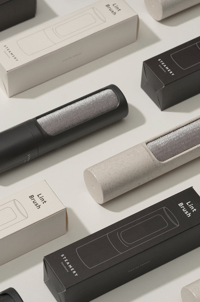 Lint Brush Dark Grey