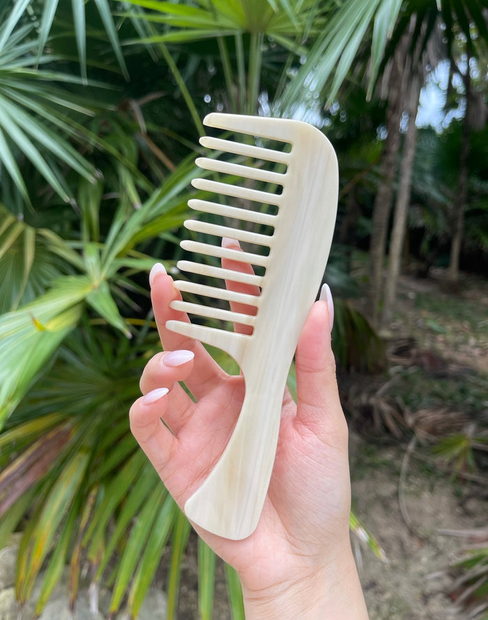 Marble Comb