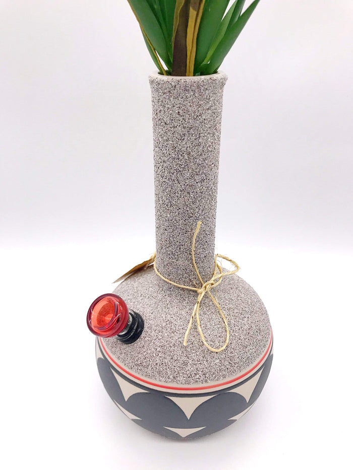 Smoke Station Water Pipe My Bud Vase™ Coyote Water Pipe