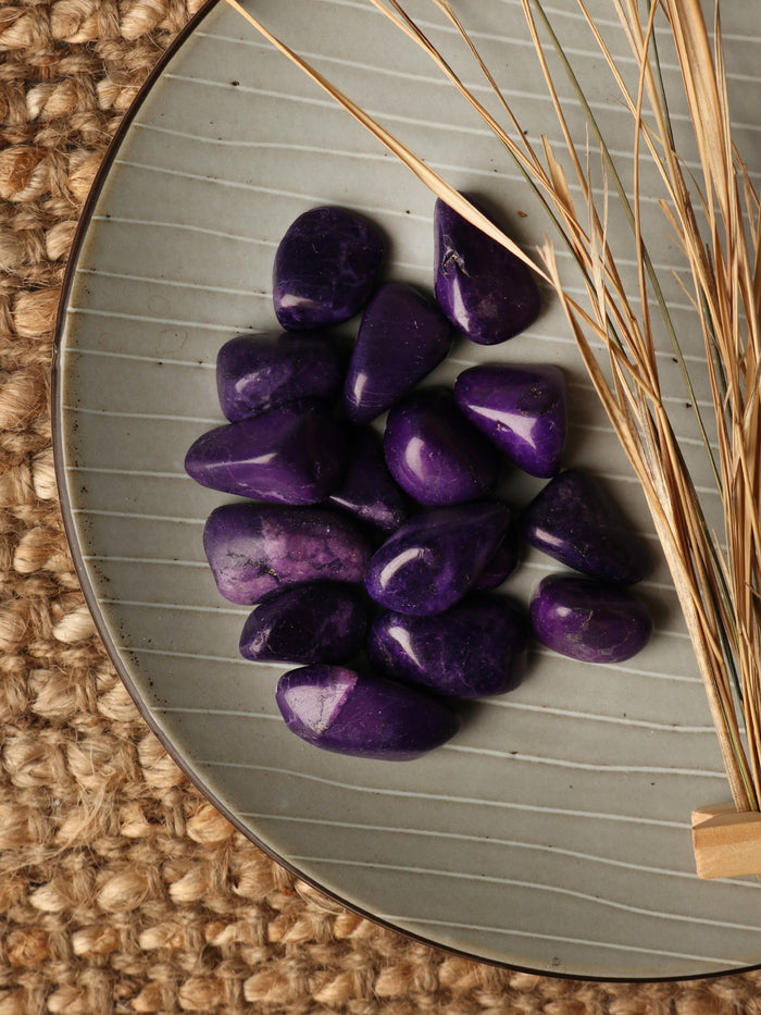 Purple Howlite - Tumbled | One Colour-Image 1