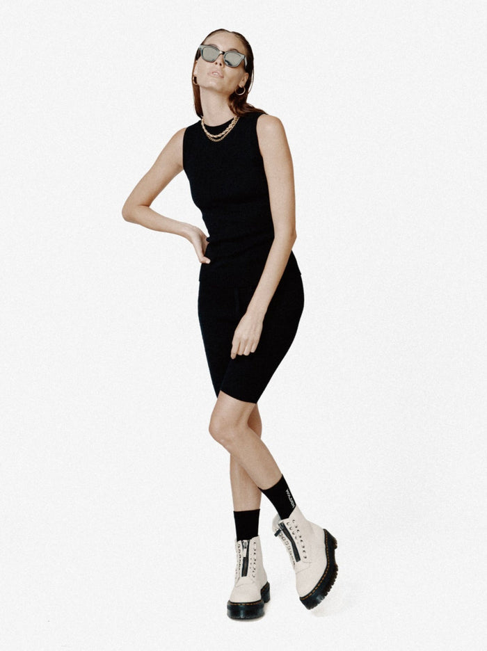 seamless-biker-short-black