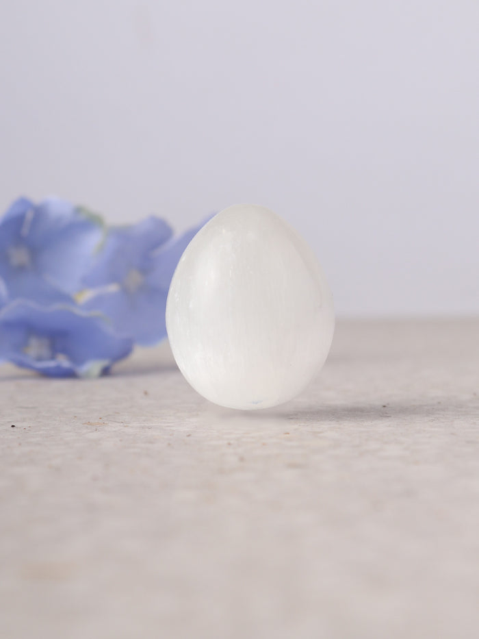 Selenite Crystal - Assorted shapes | Egg-Image 1