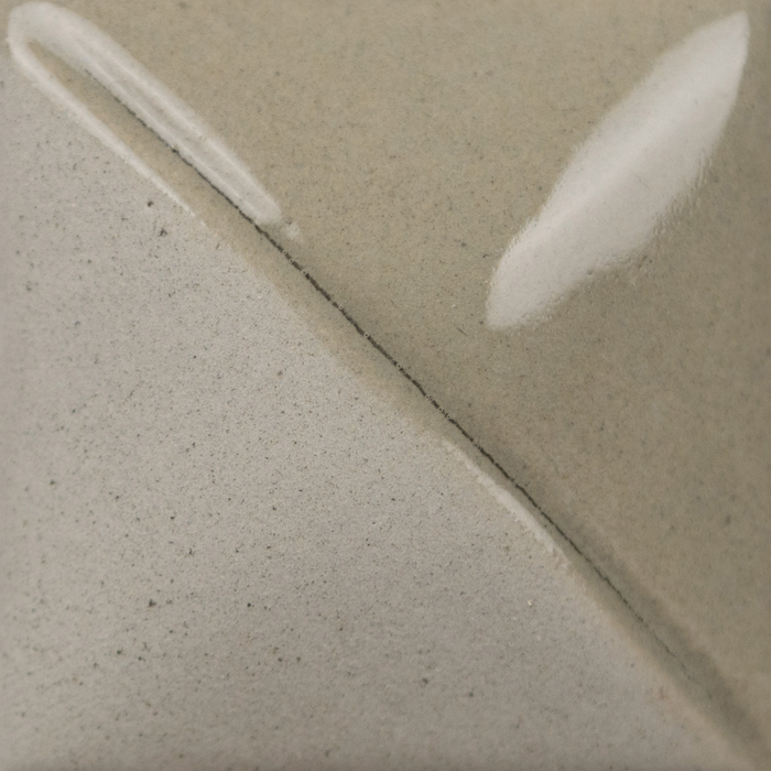 UG-221 Cement